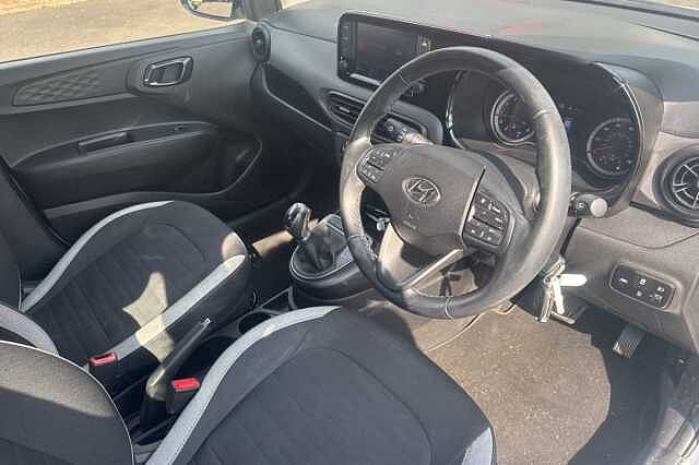 Hyundai I10 1.2 MPi SE Connect 5dr Auto White