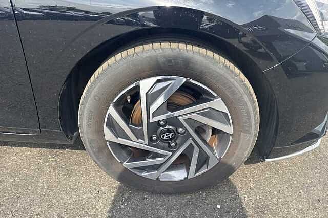 Hyundai i20 1.0T GDi Advance 5dr