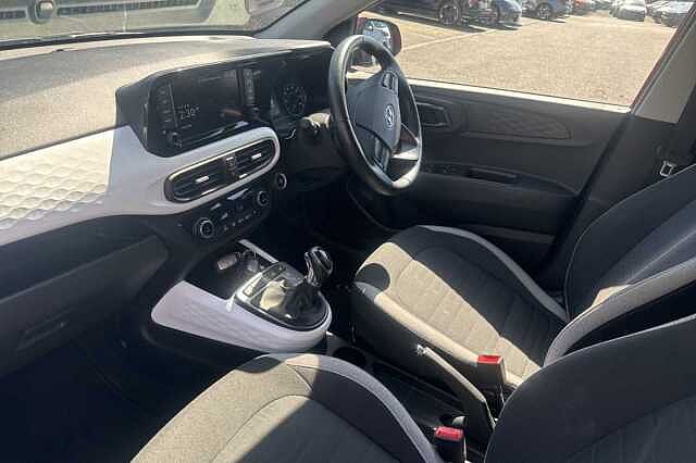 Hyundai i10 1.2 MPi Premium 5dr Auto