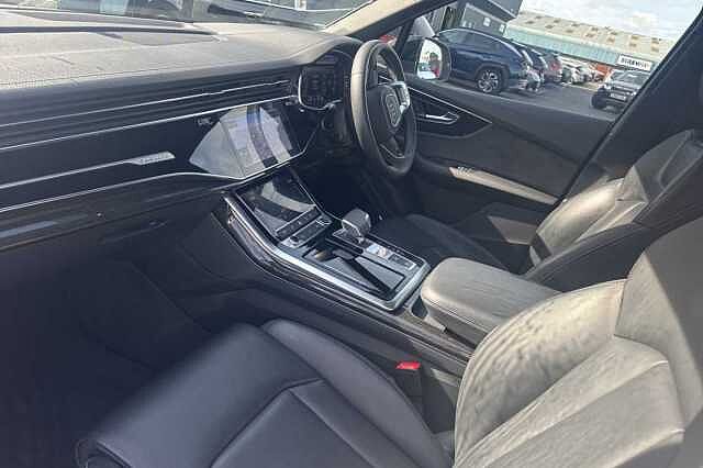 Audi Q7 55 TFSI Quattro S Line 5dr Tiptronic