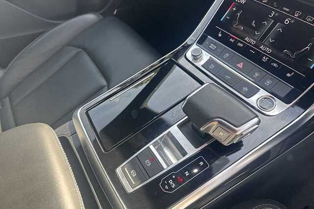 Audi Q7 55 TFSI Quattro S Line 5dr Tiptronic