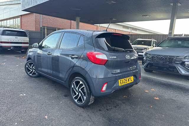 Hyundai i10 1.2 [79] Premium 5dr Auto [Nav]