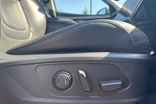 Hyundai TUCSON 1.6 TGDi Plug-in Hybrid Ultimate 5dr 4WD Auto