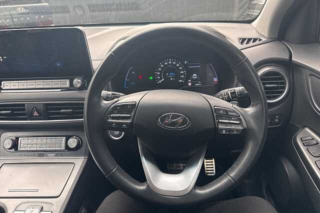 Hyundai KONA 150kW Premium 64kWh 5dr Auto White