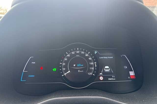 Hyundai KONA 150kW Premium 64kWh 5dr Auto White