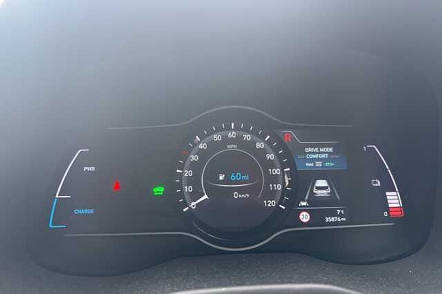 Hyundai KONA 150kW Premium 64kWh 5dr Auto White