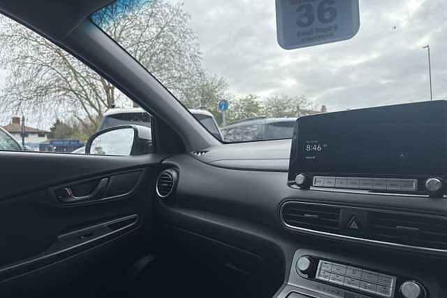 Hyundai KONA 150kW Premium 64kWh 5dr Auto White