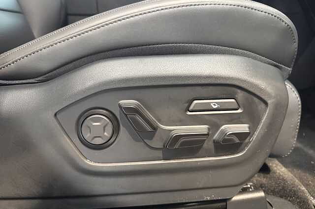 Hyundai SANTA FE 1.6 TGDi Hybrid Calligraphy 5dr Auto **Available For Immediate Delivery**
