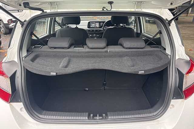 Hyundai i10 1.0 MPi SE Connect 5dr