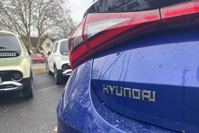 Hyundai I20 1.0T GDi 48V MHD Premium 5dr DCT Blue