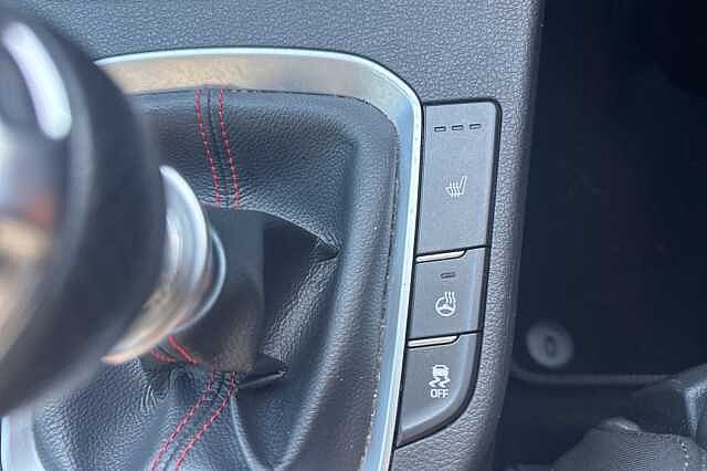 Hyundai I30 FASTBACK 2.0T GDI N Performance 5dr White