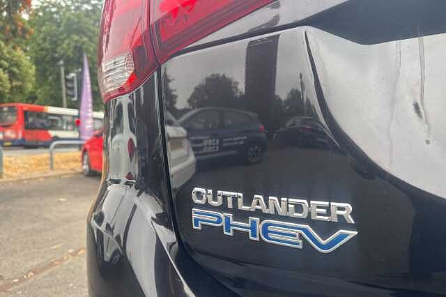 Mitsubishi Outlander 2.4 PHEV Dynamic 5dr Auto
