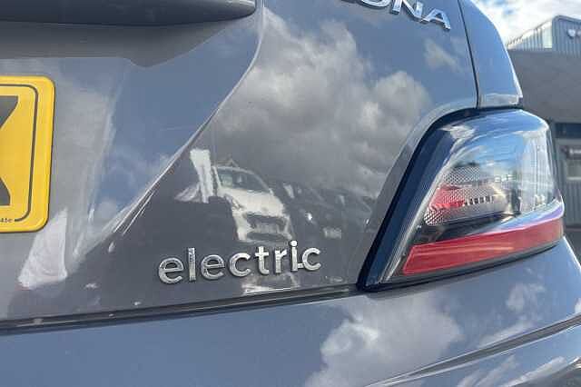 Hyundai KONA 150kW Premium 64kWh 5dr Auto