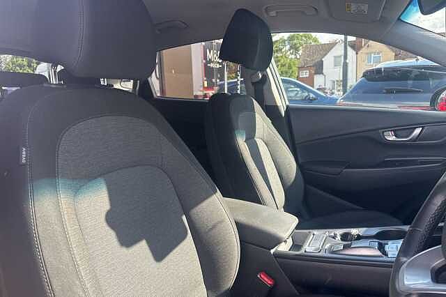 Hyundai KONA 150kW Premium 64kWh 5dr Auto