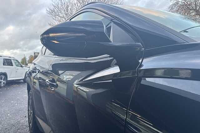 Hyundai TUCSON 1.6 TGDi Hybrid 230 SE Connect 5dr 2WD Auto Black