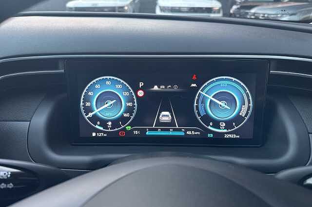 Hyundai TUCSON 1.6 TGDi Hybrid 230 SE Connect 5dr 2WD Auto Black