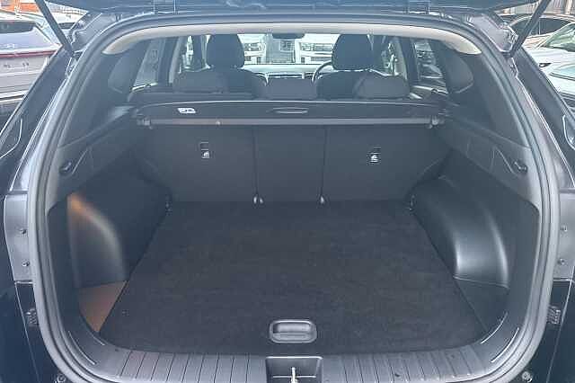 Hyundai TUCSON 1.6 TGDi Hybrid 230 SE Connect 5dr 2WD Auto Black