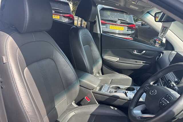Hyundai KONA 150kW Ultimate 64kWh 5dr Auto White