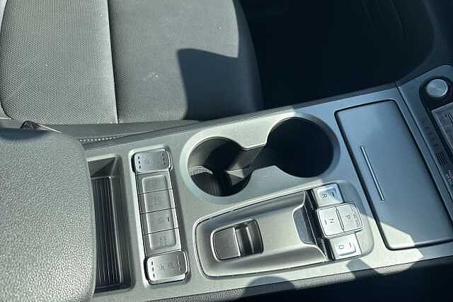 Hyundai KONA 150kW Ultimate 64kWh 5dr Auto White