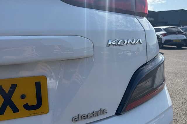 Hyundai KONA 150kW Ultimate 64kWh 5dr Auto White