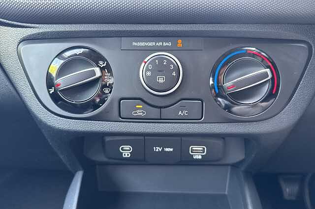 Hyundai i10 1.0 [63] Advance 5dr Auto [Nav]