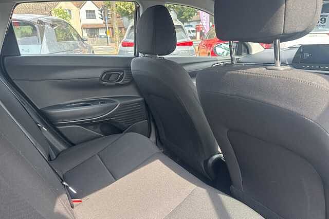Hyundai i20 1.0T GDi Advance 5dr