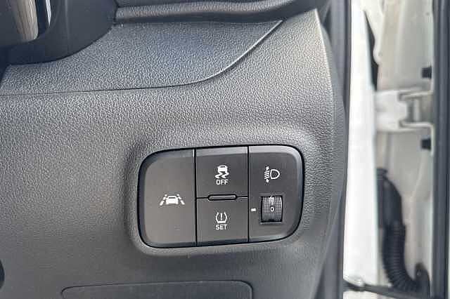 Hyundai i10 1.0 MPi SE Connect 5dr