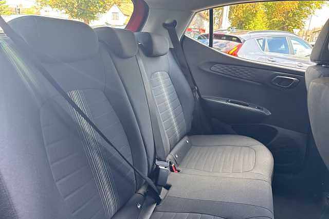 Hyundai i10 1.2 MPi SE Connect 5dr Auto