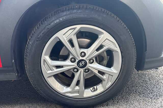 Hyundai KONA 1.0 TGDi 48V MHEV SE Connect 5dr Red