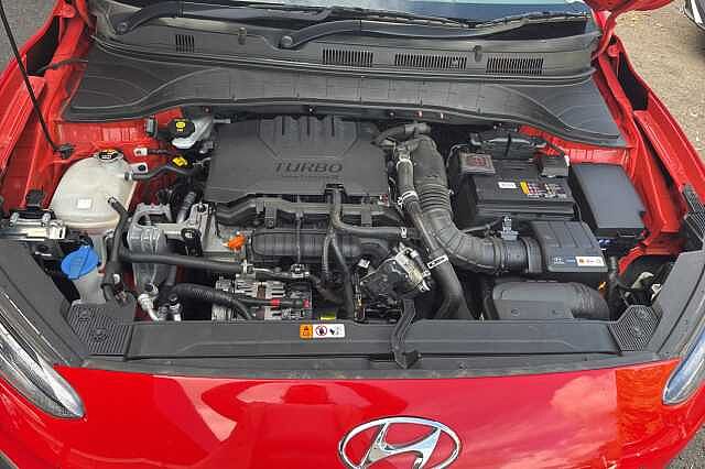 Hyundai KONA 1.0 TGDi 48V MHEV SE Connect 5dr Red