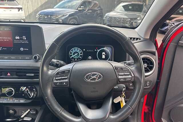 Hyundai KONA 1.0 TGDi 48V MHEV SE Connect 5dr Red