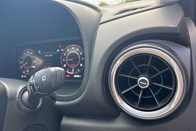 Hyundai KONA 1.0 TGDi 48V MHEV SE Connect 5dr Red