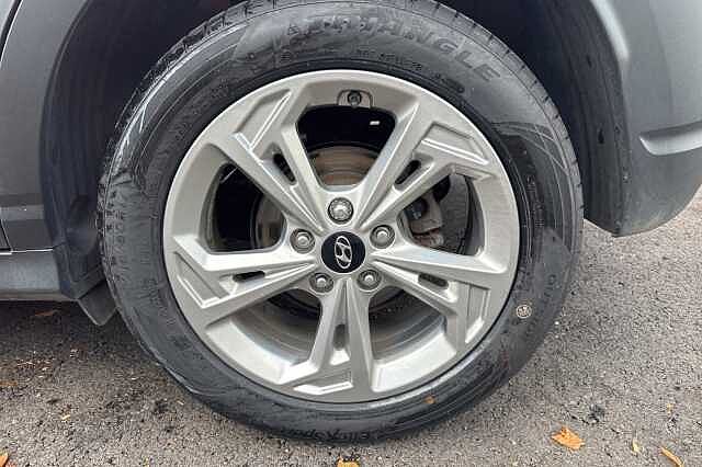 Hyundai KONA 1.0 TGDi 48V MHEV SE Connect 5dr Red