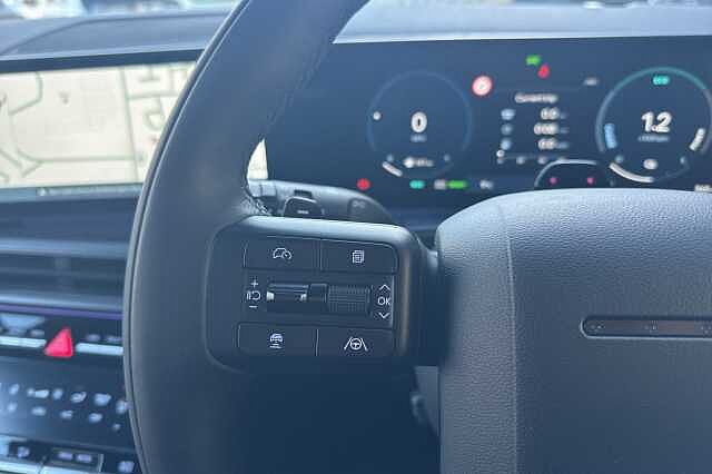 Hyundai SANTA FE 1.6 TGDi Hybrid Calligraphy 5dr Auto White