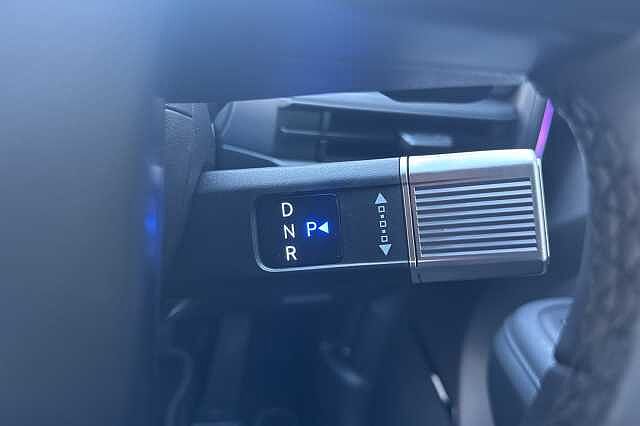 Hyundai SANTA FE 1.6 TGDi Hybrid Calligraphy 5dr Auto White