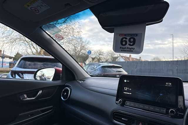 Hyundai KONA 1.6 GDi Hybrid Premium 5dr DCT Red