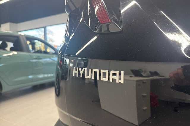 Hyundai TUCSON 1.6T Hybrid Ultimate 5dr Auto  **PRE-REG - DELIVERY MILES** Black