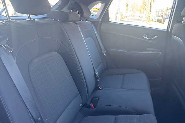 Hyundai KONA 1.0 TGDi 48V MHEV SE Connect 5dr
