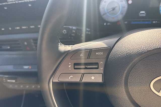 Hyundai I20 1.0T GDi Premium 5dr DCT Black