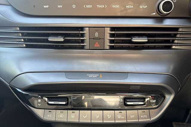 Hyundai I20 1.0T GDi Premium 5dr DCT Black