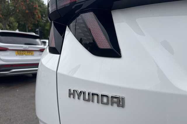 Hyundai TUCSON 1.6 TGDi Hybrid 230 N Line S 5dr 2WD Auto White
