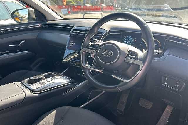 Hyundai TUCSON HYBRID 1.6 T-GDi (265ps) 4WD Premium PHEV Grey