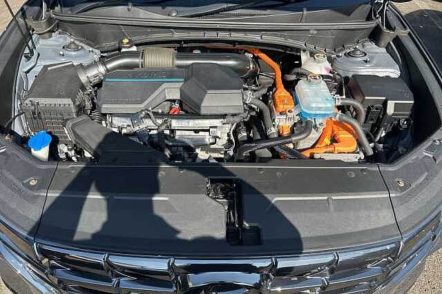 Hyundai TUCSON HYBRID 1.6 T-GDi (265ps) 4WD Premium PHEV Grey