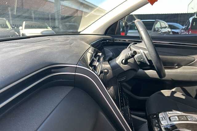 Hyundai TUCSON HYBRID 1.6 T-GDi (265ps) 4WD Premium PHEV Grey