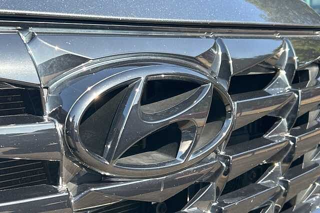 Hyundai TUCSON HYBRID 1.6 T-GDi (265ps) 4WD Premium PHEV Grey