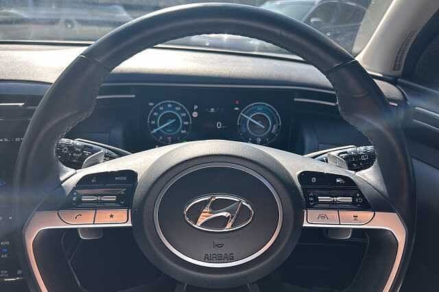 Hyundai TUCSON HYBRID 1.6 T-GDi (265ps) 4WD Premium PHEV Grey