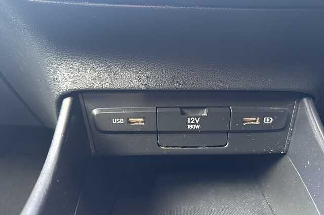 Hyundai i20 1.0T GDi 48V MHD SE Connect 5dr