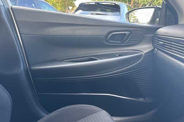 Hyundai i20 1.0T GDi 48V MHD SE Connect 5dr