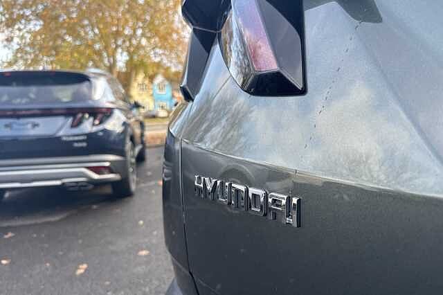Hyundai TUCSON 1.6 TGDi Hybrid 230 SE Connect 5dr 2WD Auto Grey
