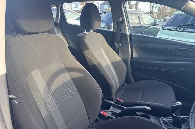 Hyundai i20 1.0T GDi Advance 5dr